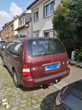 Kia Carnival V6 121 kw / 165 PS Benziner