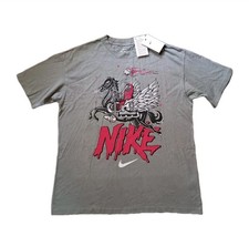 Nike The Nike Tee Men's Basketball Horse Graphic Short Sleeve Gray T-Shirt L