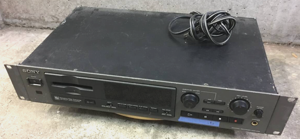 Sony Minidisc Recorder Mds-e58 With 10 Mini Discs Tested and