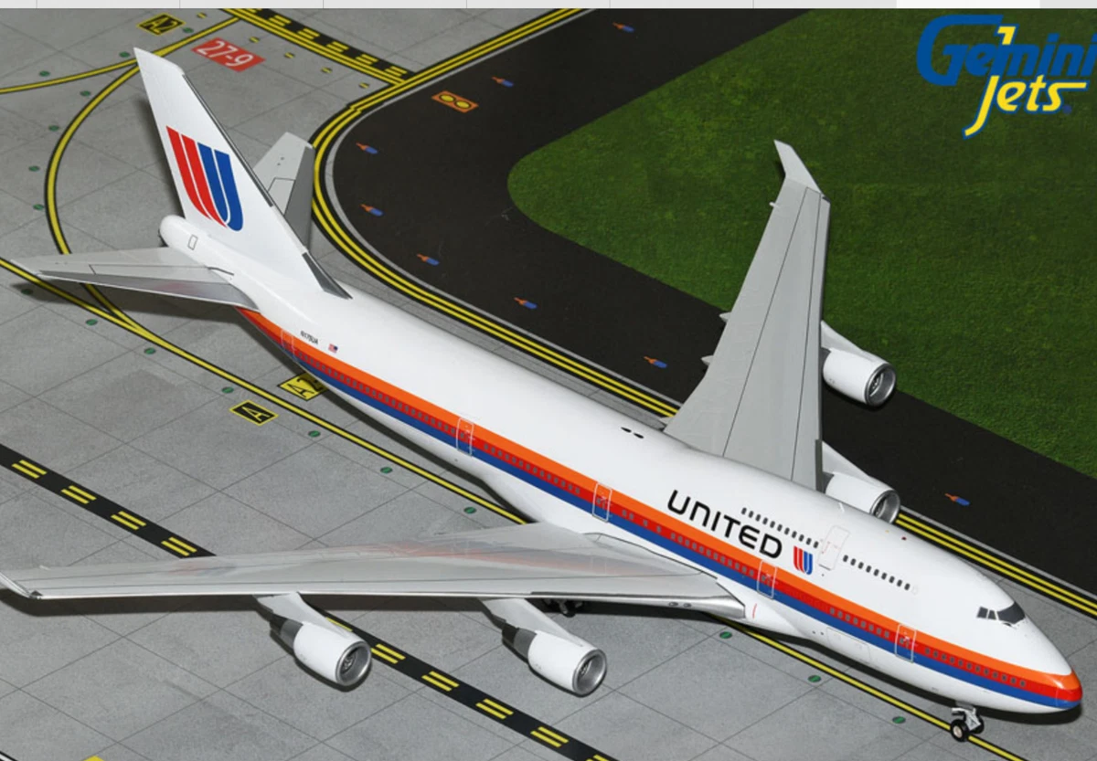 GeminiJets Boeing 747 1:200 Scale Contemporary Diecast Aircraft