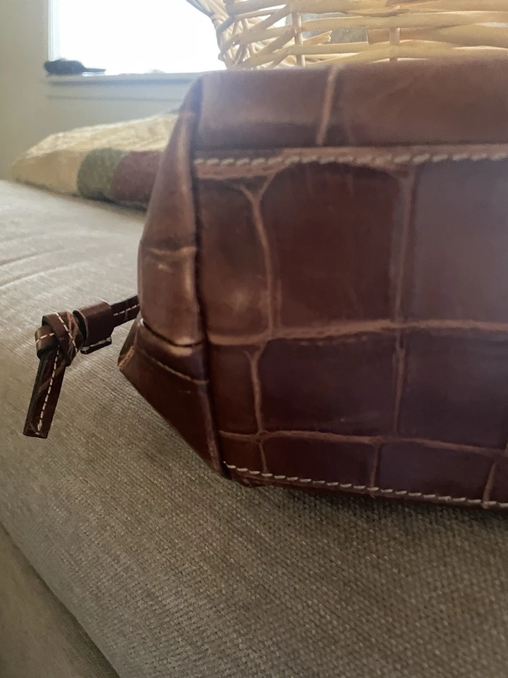 Bolso de Mano Dooney & Bourke Chiara Croc Marrón Repujado Y2K Años 2000 Descatalogado Foto 4 de 4