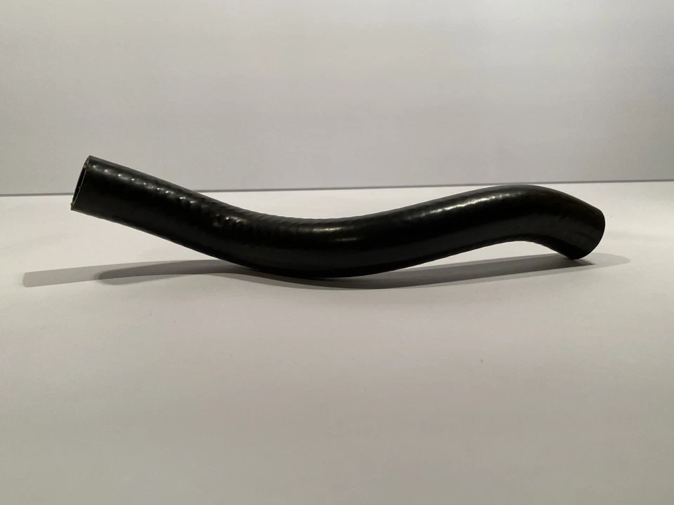 NUEVO DE STOCK GENUINO MERCEDES MANGUERA CALENTADOR GRIFO A NÚCLEO R107 450SL W116 300SD 450SE SEL Foto 3 de 4