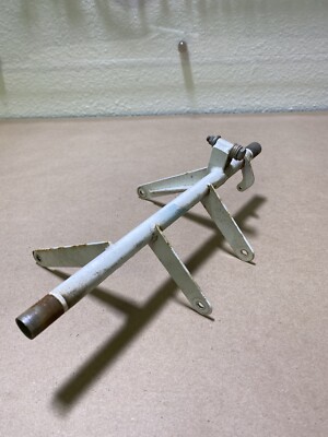Piper PA-34 Nose Gear Door Actuation Tube Assy 95770-00