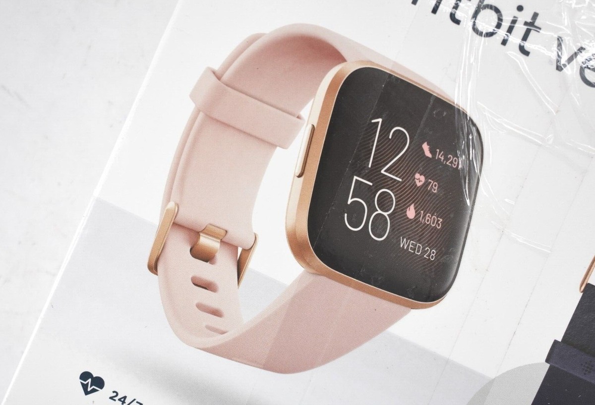 Fitbit Versa 2 Copper Rose Smartwatch With Small & Large Navy Classic Bands | eBay Fitbit Versa 2 Copper Rose Smartwatch With Small & Large Navy Classic Bands | eBay