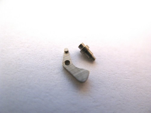 MOVADO 122,123,125,127,128,129 ASSORTED NEW OLD STOCK MOVEMENT PARTS - Picture 2 of 8
