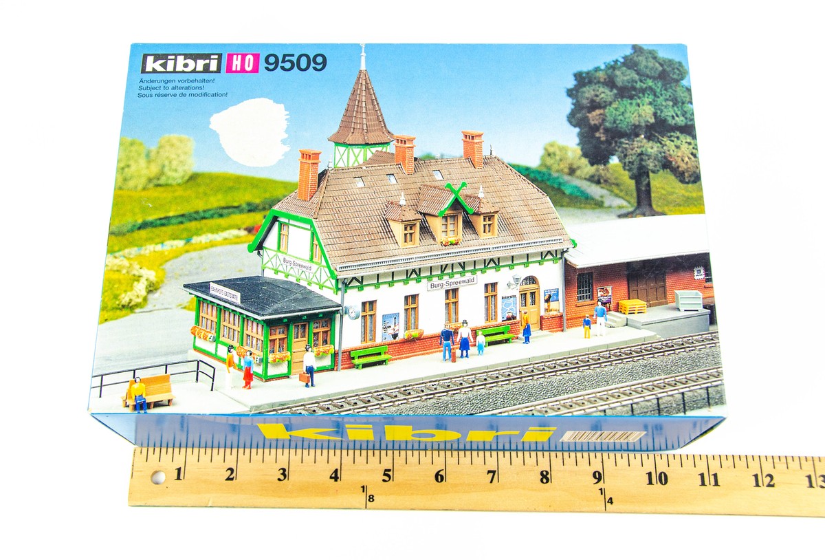 Kibri HO Half Timbered Train Station Bahnhof Burg Spreewald Castle