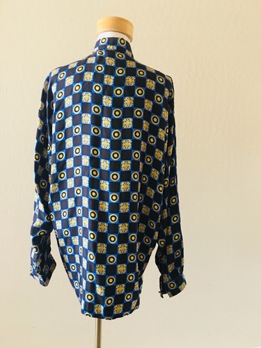 Vintage VERSACE CLASSIC V2 Barocco & Sun Print Black Blue Gold Silk Shirt Sz L - Picture 4 of 14