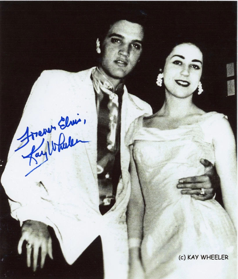 ELVIS 1956 AUTÉNTICO ORIGINAL --Raro 1956 coleccionable presentado por Graceland-- Foto 3 de 4