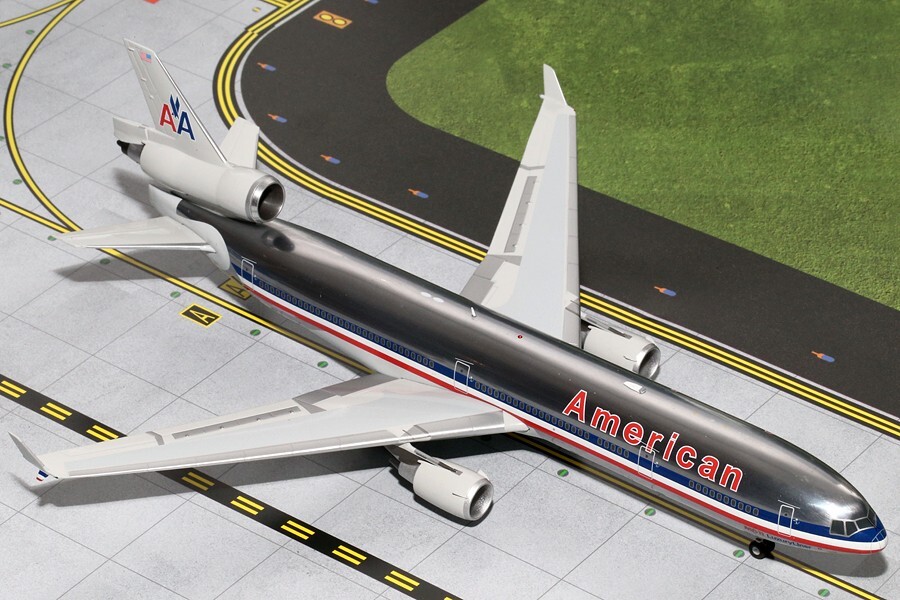American Airlines MD-11 N1764B Gemini Jets G2AAL435 Scale 1:200