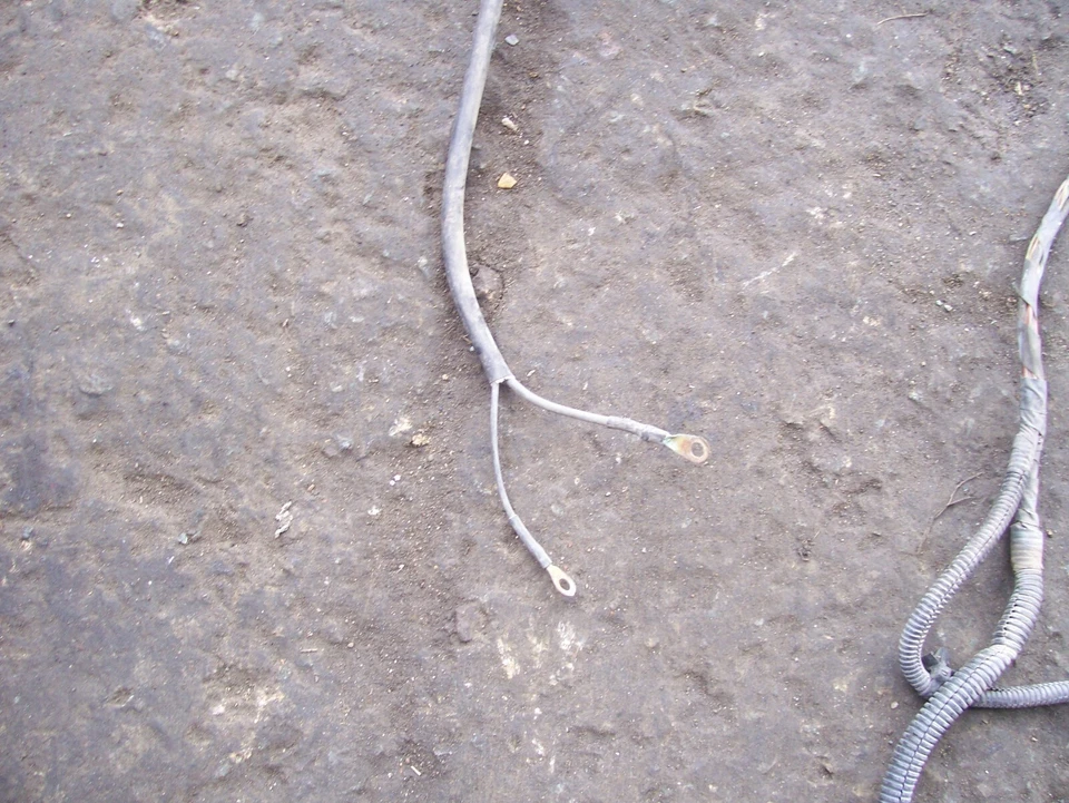 Cadillac Catera 1997 bajo capó motor cableado arnés cableado conector Foto 3 de 4