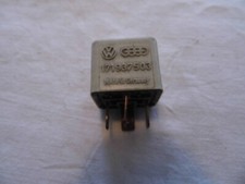 Relais 24 Nebelscheinwerfer VW T3 Multivan Caravelle Bus Transporter 171937503