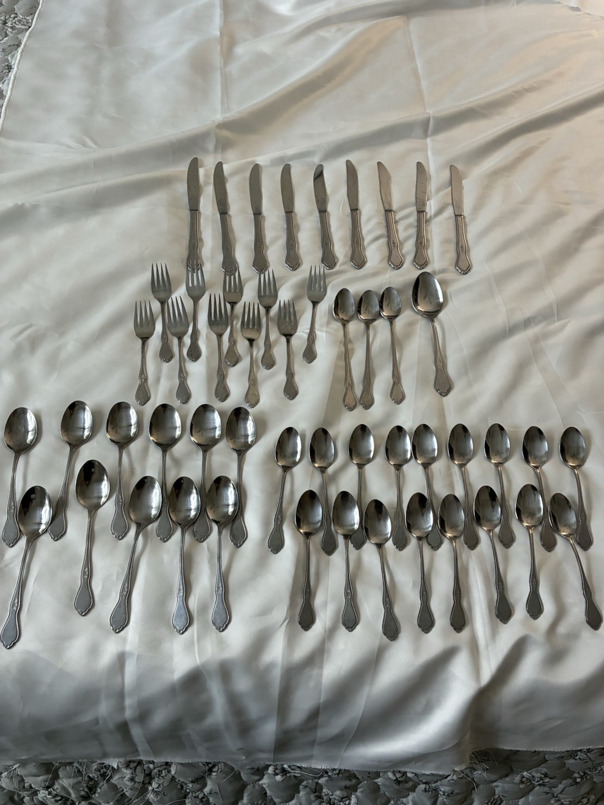 Oneida Morning Blossom Stainless Forks Knives Spoons Teaspoons Serving Lot Of 51