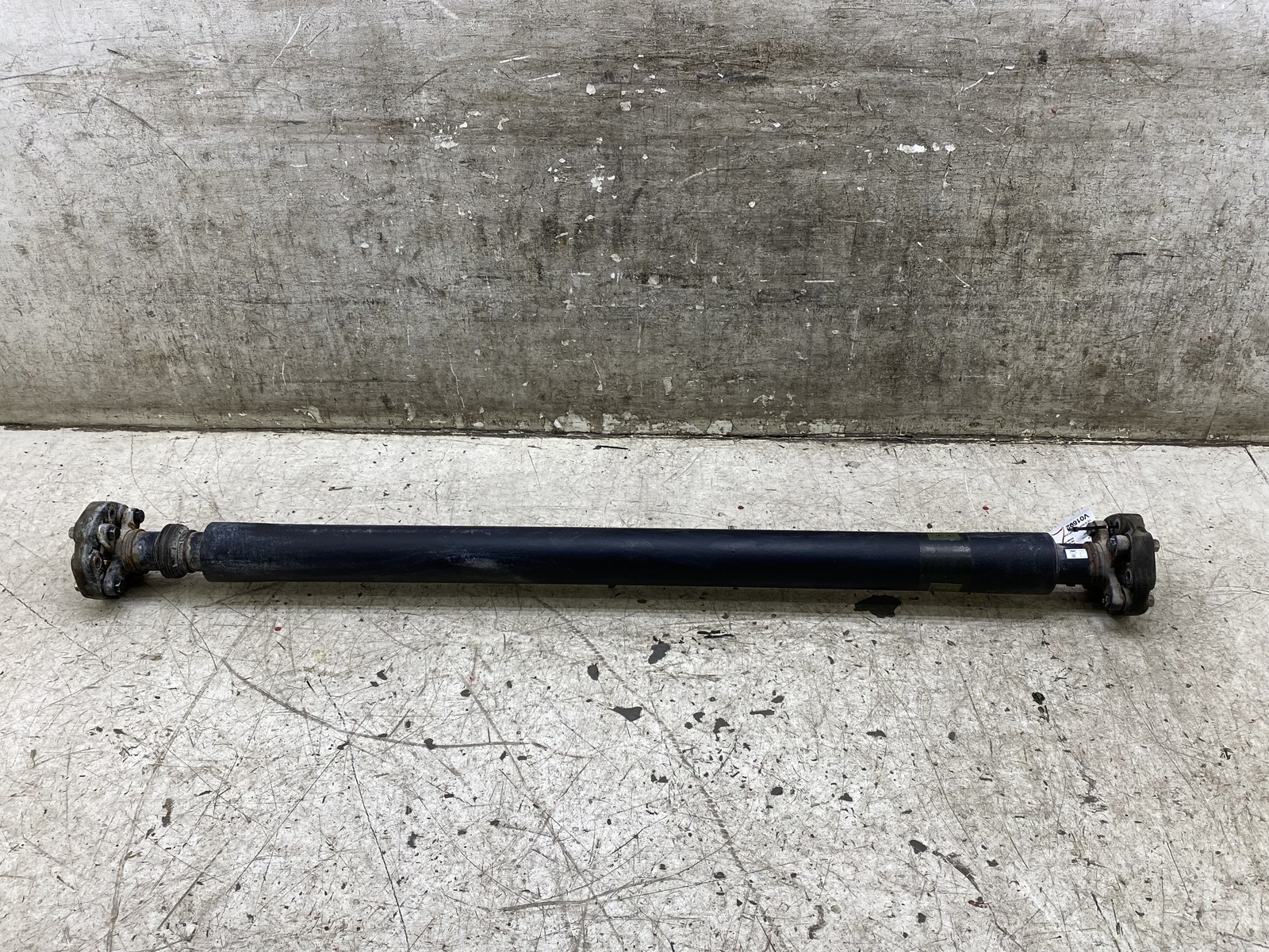 2020-2024 ASTON MARTIN DBX OEM 4.0L V8 REAR DRIVE SHAFT MY83-4602-BA