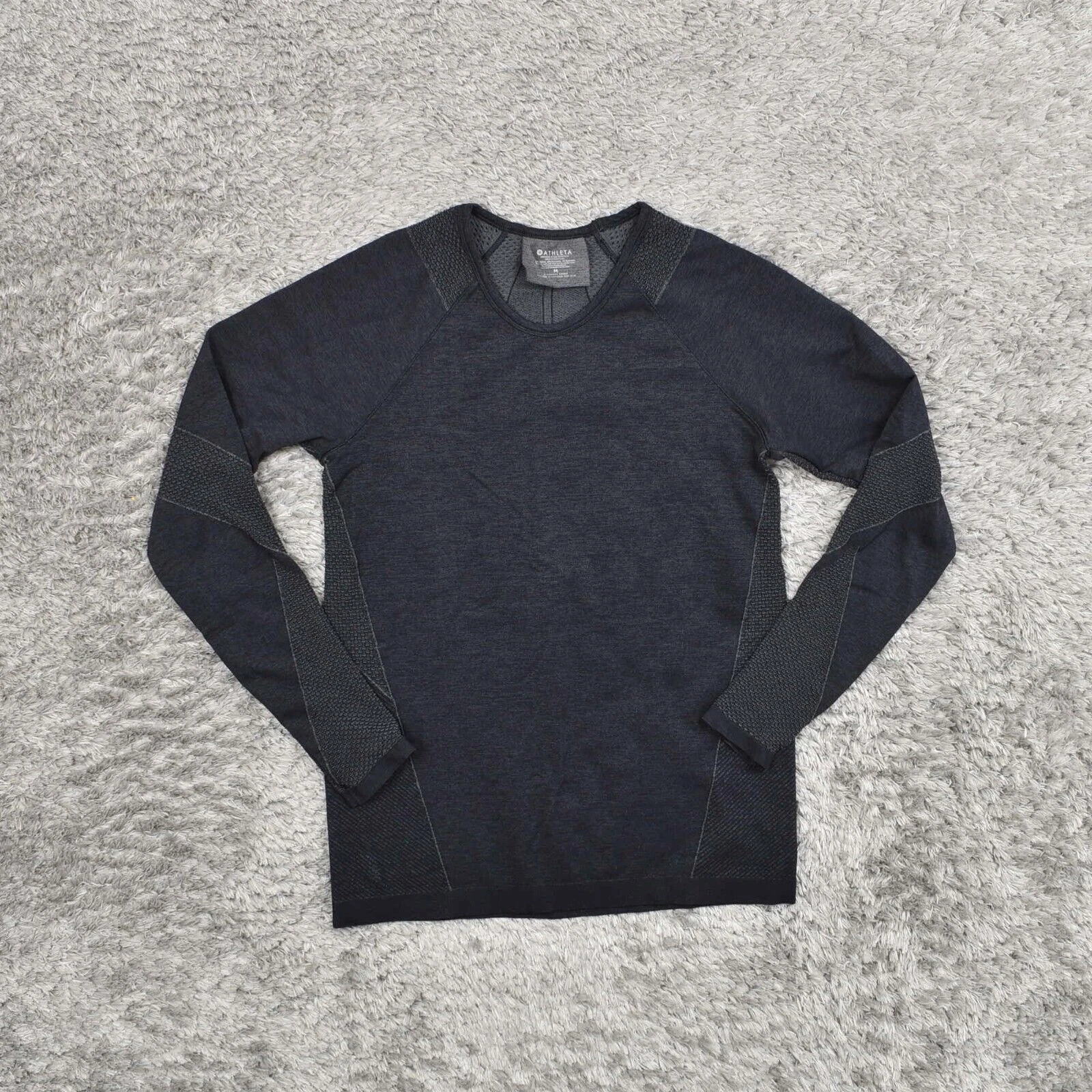 athleta basic long sleeve solid round neck regular shirt