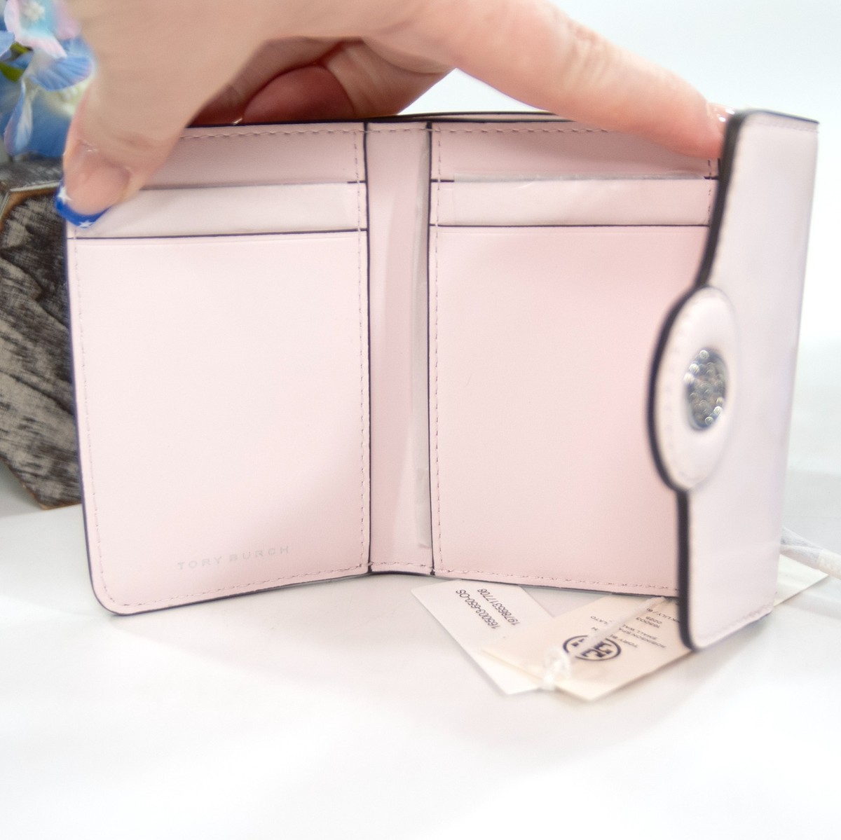 Tory Burch Pink Lily Robinson Spazzolato Leather Compact
