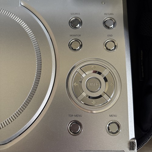 Magnavox Portable DVD Player MPD850 - Silver Color, Model MPD850 - Picture 5 of 11