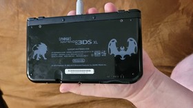 &ldquo;New&rdquo; Nintendo 3DS XL Pokemon Sun & Moon Solgaleo & Lunala Black Edition Console