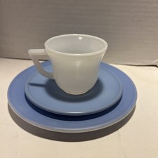 VINTAGE HAZEL ATLAS GLASS PASTEL CHILD'S HOSTESS DISHES 3 PIECES