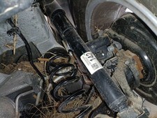 5Q0512013KP STOßDÄMPFER RECHTS HINTEN / 2690614 FÜR SKODA KAROQ NU7, ND7 1.5 T