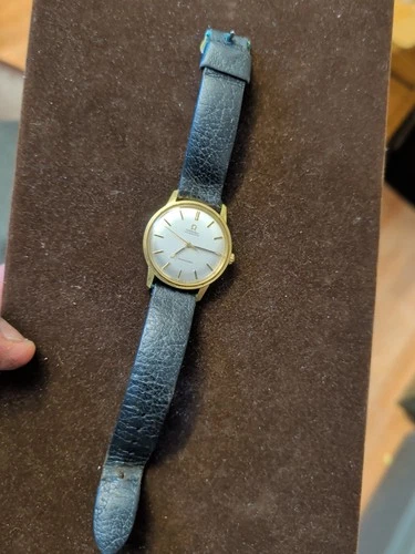 Vintage Gold Men’s Omega Seamaster Automatic watch Running Holds Time