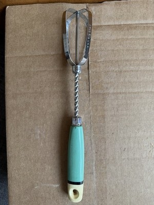 Vintage EKCO USA Spring Push Manual Egg Beater Stainless Green Wood Handle