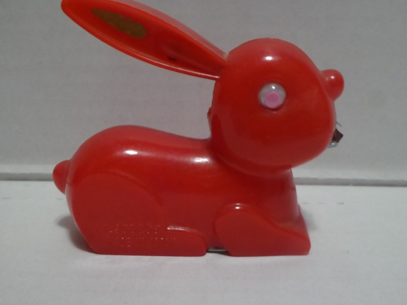 Vintage Bunny Rabbit Novelty Finger Nail Clippers Made in Japan
