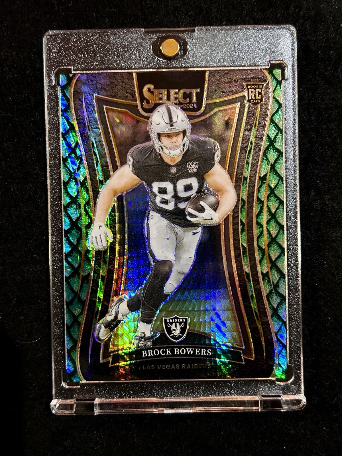 2024 Panini Select - Suite Level Brock Bowers #383 Dragon Scale Prizm /81 (RC)