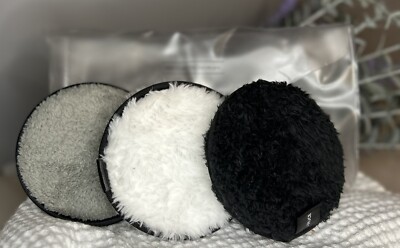 LA Ruce  Face Disks - re-useable makeup Eraser pads- Set of 3 -Machine Washable