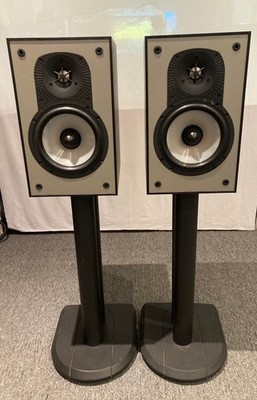 Paradigm Mini Monitor V3
