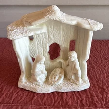 Christmas Nativity Scene Figurine 4.5" Ceramic Holy Family Manger