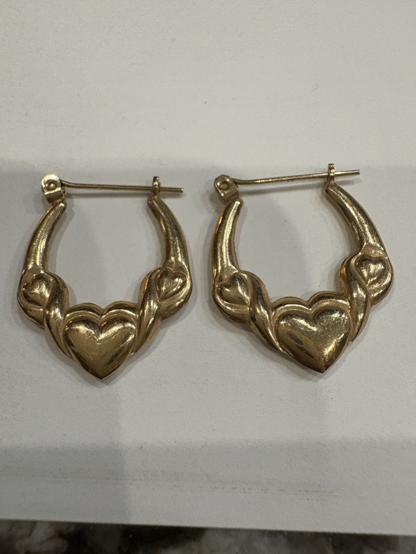 Vtg 14kt Solid Gold 1.211g Jcm Heart Hoop Earrings Tested & Marked 