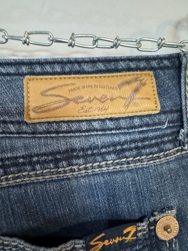 Seven7 Bootcut Jeans Size 31 Medium Wash Blue Denim Cotton Blend Some Fade - Picture 9 of 17