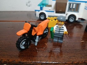 LEGO City: Prisoner Transport (7286) 100% Complete W/ Instructions Retired Set