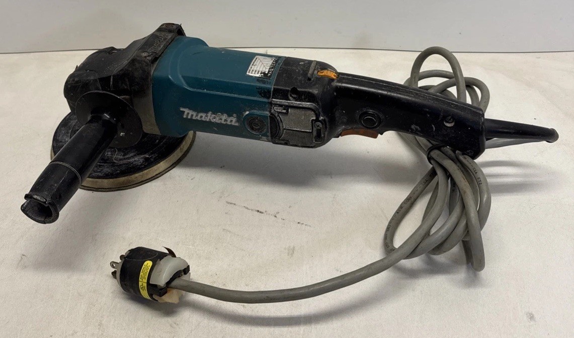 Makita 9237C 7" Buffer Polisher 10 Amp Corded Electric Variable-Speed