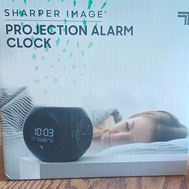 Sharper Image SI-636 Black Digital Projection Alarm Clock Star/Nature Sounds