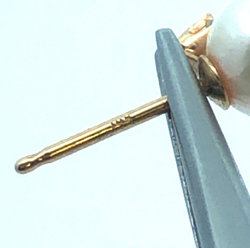 Estate 14K Yellow Gold Pearl White Topaz Accent Round Stud Earrings - Picture 4 of 12