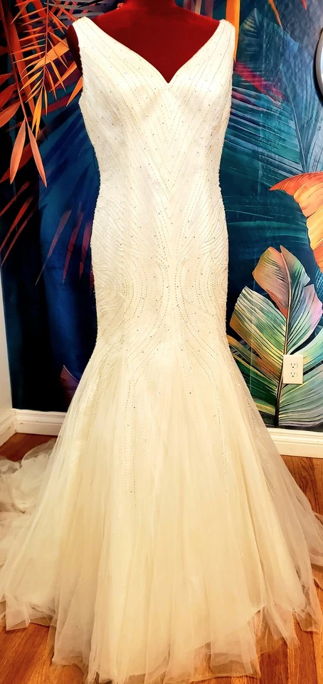 ¡HERMOSO VESTIDO DE NOVIA SIRENA!!! Foto 3 de 4