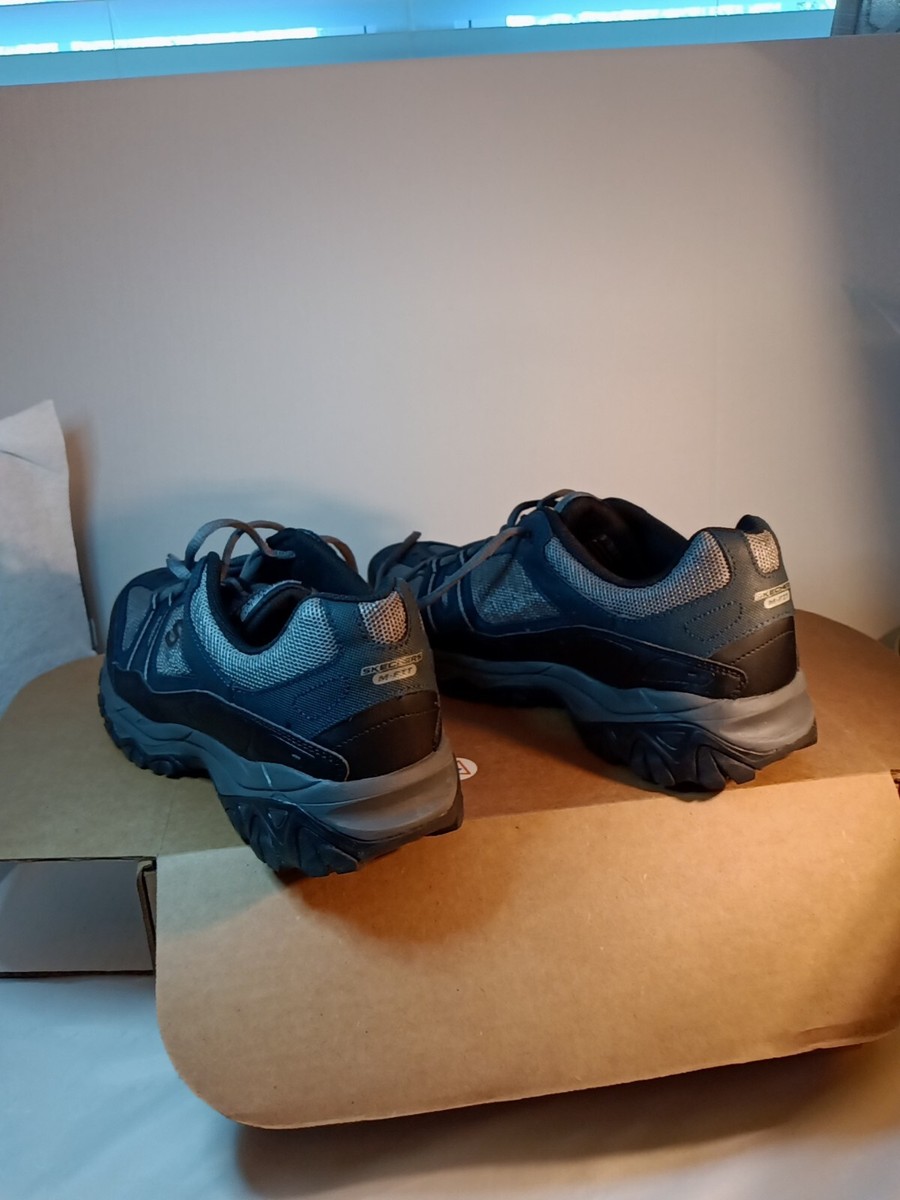 Skechers Men display picture 1