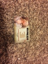 2014 The Walking Dead S3 LAURIE HOLDEN (ANDREA) Authentic Wardrobe Card #M34 