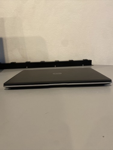 Dell Latitude E6430U i7 No Video. Sold as not working for parts. - Picture 4 of 13