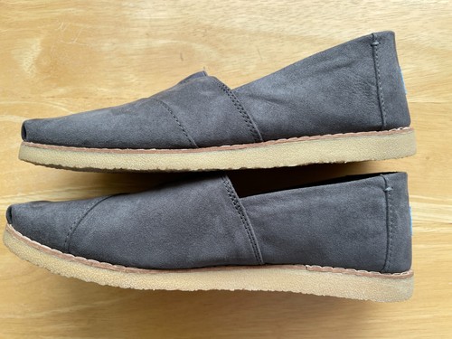 NIB! Tom’s Alpargata Gray Faux Suede Flats - Women’s size 8