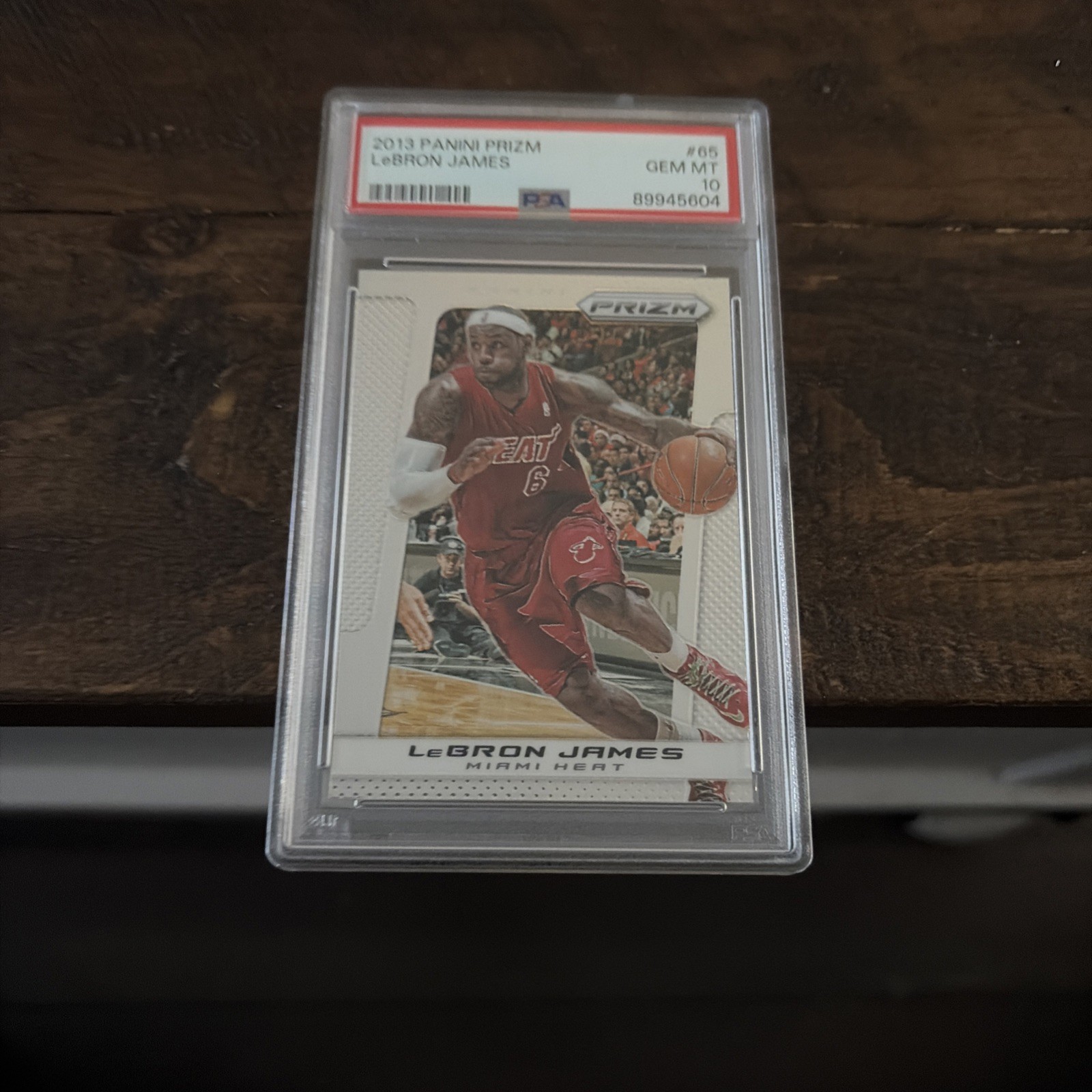 PSA 10 2013-14 Panini Prizm - LeBron James #65 view 4
