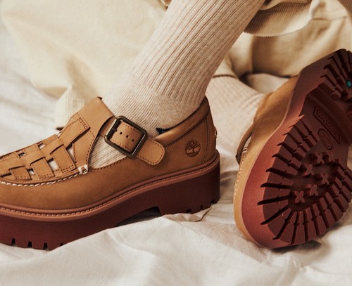 Timberland Stone Street Buckle Shoe Beige/Brown Size 5 BNIB 😊 - Picture 2 of 11