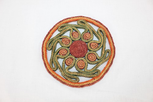 Vintage Handwoven Straw Trivet Coaster Woven Decorative Plate Southwest Folk Art