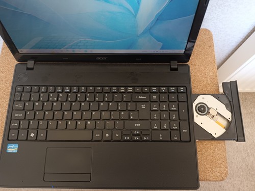 Acer aspire 5349 intel i5 Dual-core 15.6" laptop windows 10 Office Laptop - Picture 2 of 8