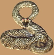 BITTEN BY CACHING GEOCOIN - AB - RE - NEW - U/T W/ ICON