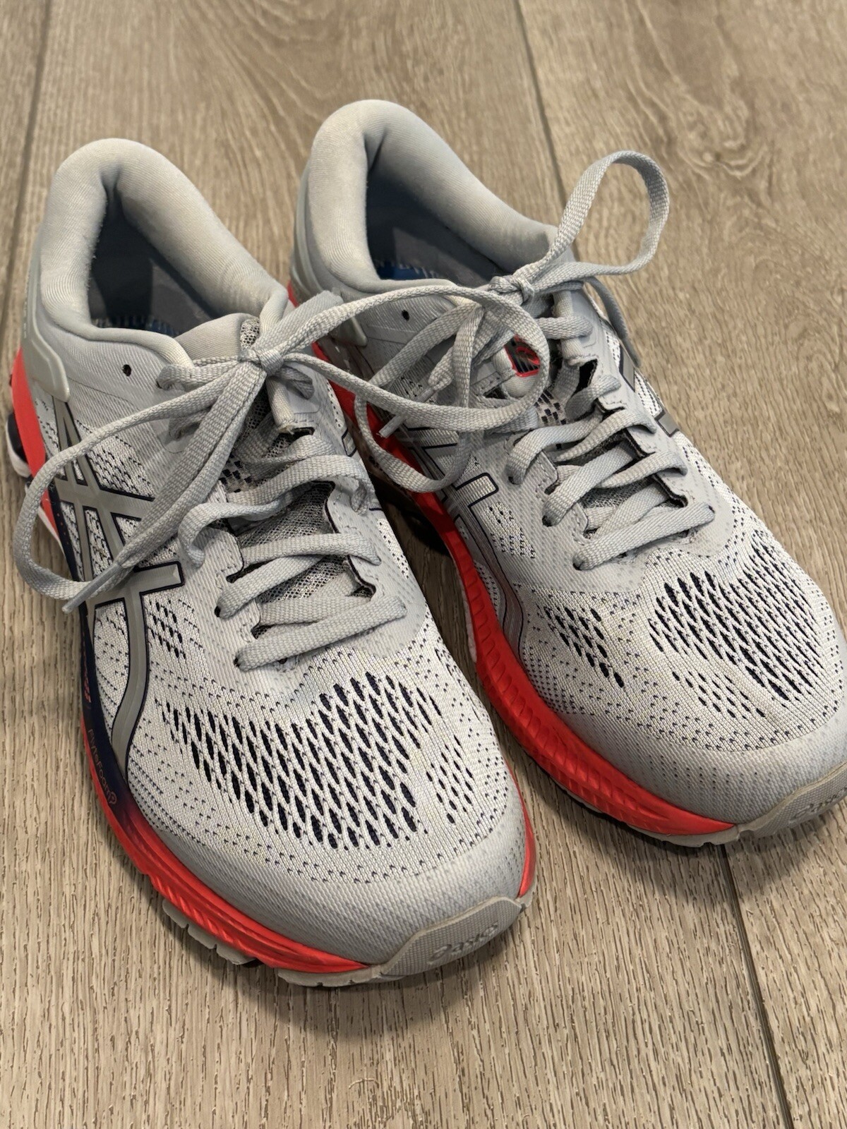 Asics Womens Gel Kayano 26 1012A459 Gray Running Shoes Sneakers Size 9 Wide