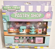 TEENY TINIES MINI PLAY SET PASTRY SHOP 20 PIECE SET FAST SHIPPING 