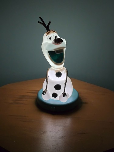 Disney Frozen II Olaf Light - New 7" tall Portable Night Light White Paladone - Picture 8 of 10