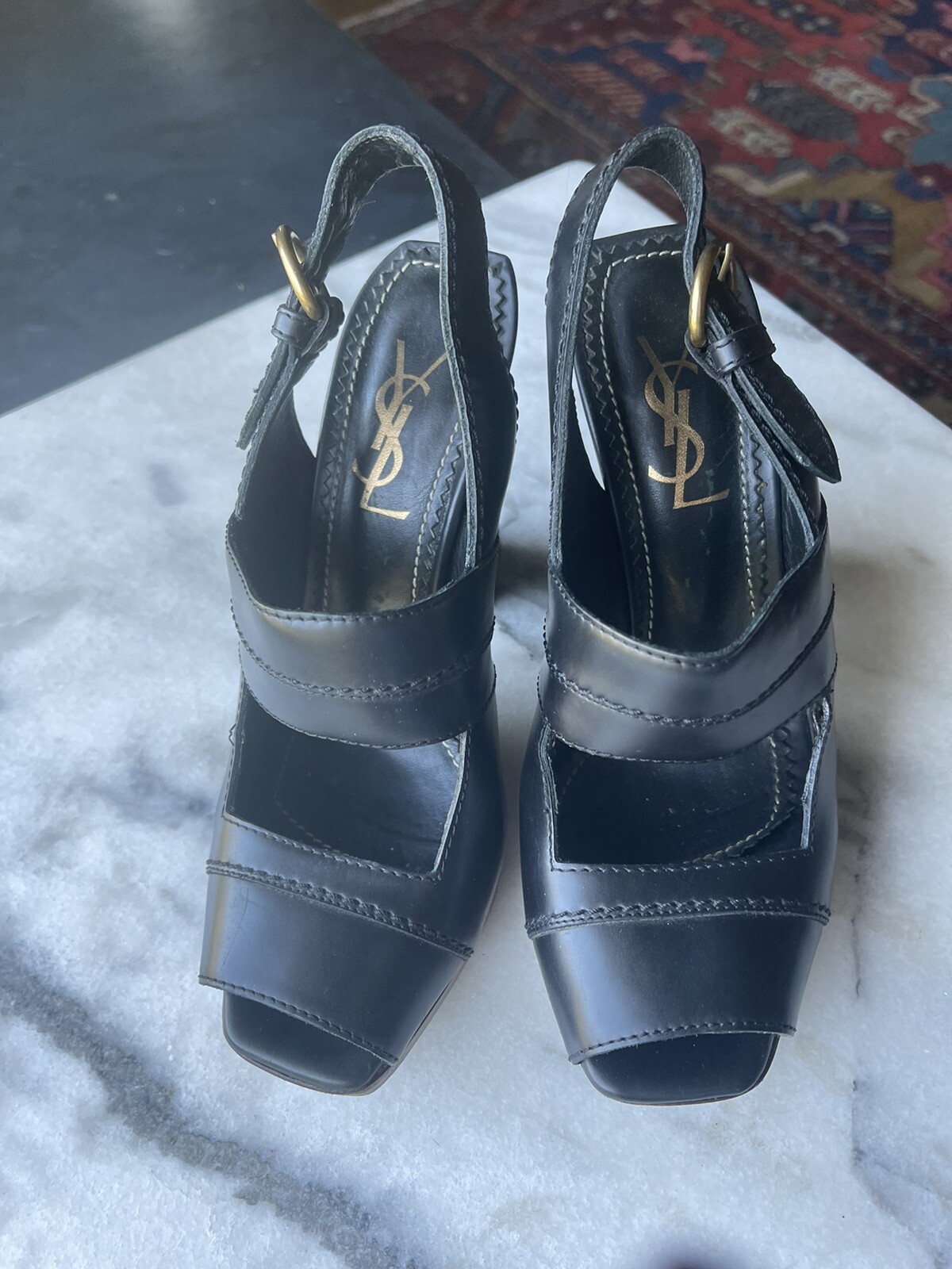 SAINT LAURENT Tacchi posteriori imbracatura vintage YSL in pelle nera punta aperta 35 5